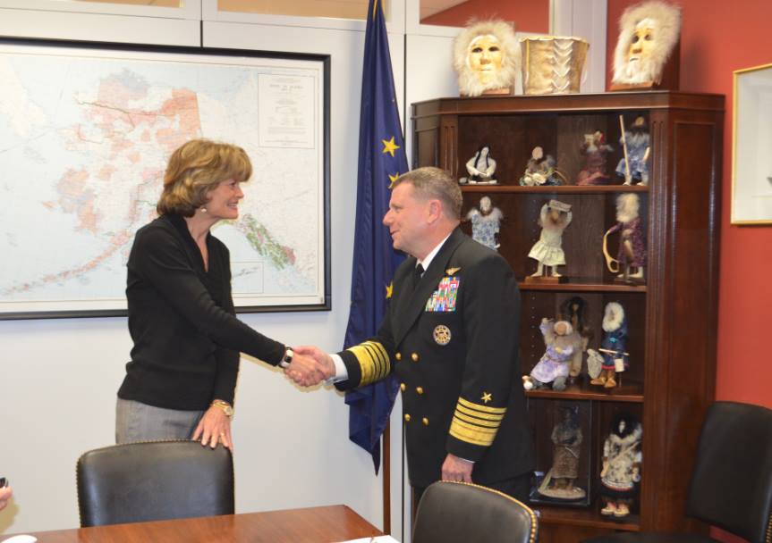 Commander vists with Alaska Senator
